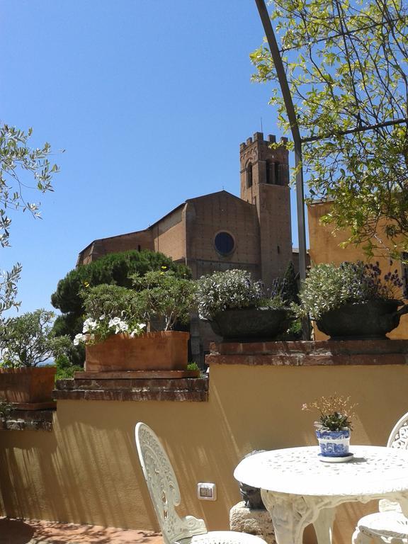 Bed and Breakfast Residenza D'Epoca Campo Regio Relais Siena Exterior foto