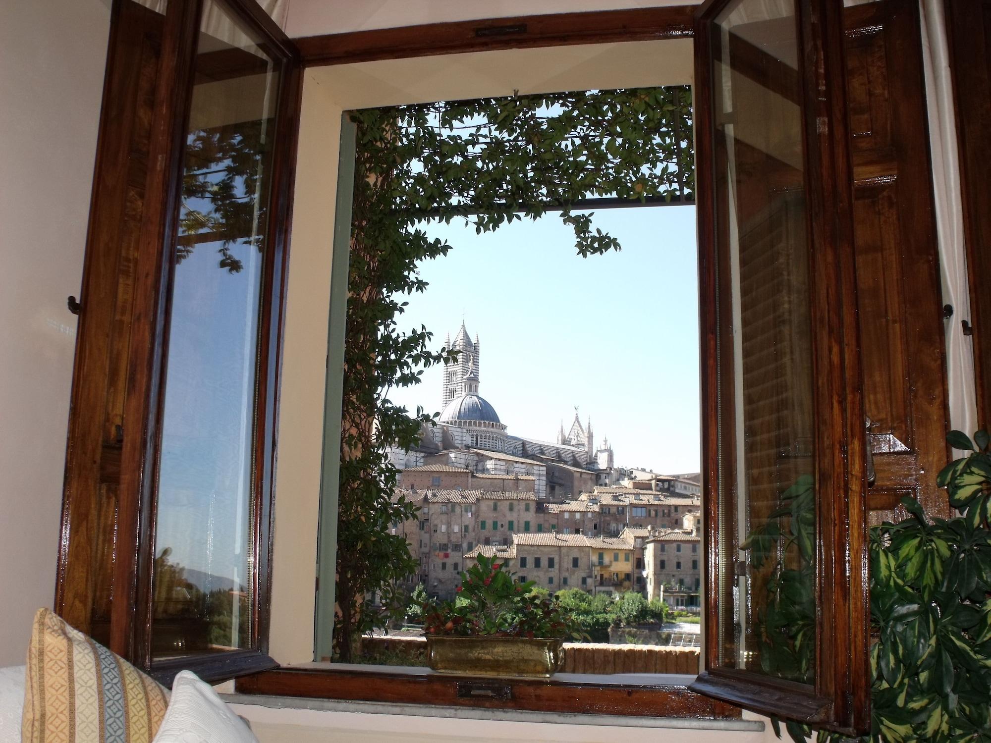 Bed and Breakfast Residenza D'Epoca Campo Regio Relais Siena Exterior foto