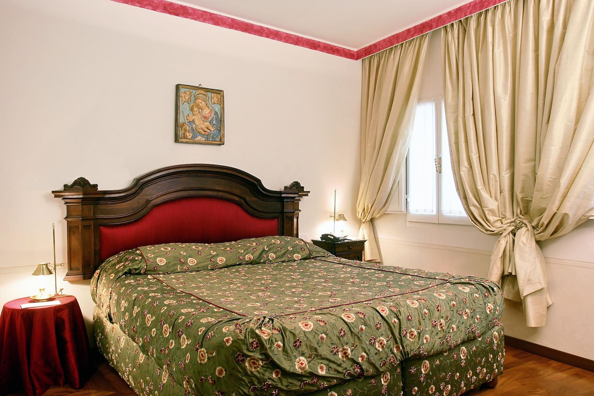 Bed and Breakfast Residenza D'Epoca Campo Regio Relais Siena Exterior foto