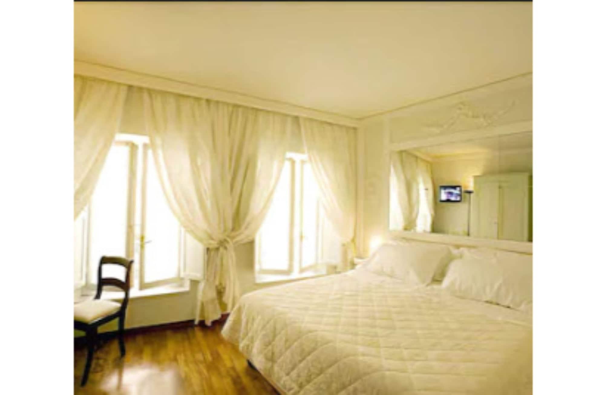 Bed and Breakfast Residenza D'Epoca Campo Regio Relais Siena Exterior foto