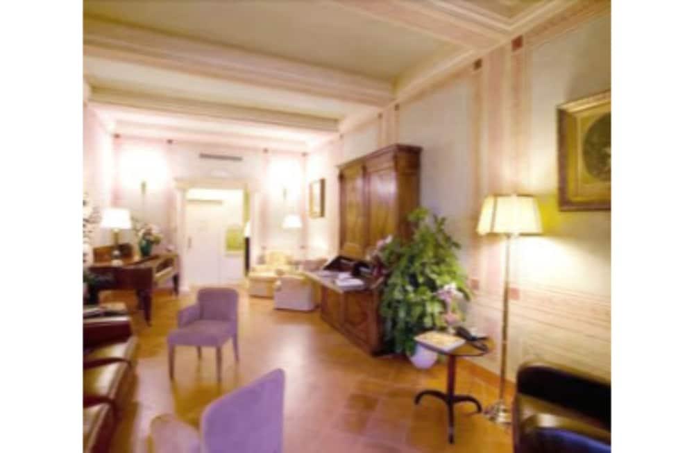 Bed and Breakfast Residenza D'Epoca Campo Regio Relais Siena Exterior foto