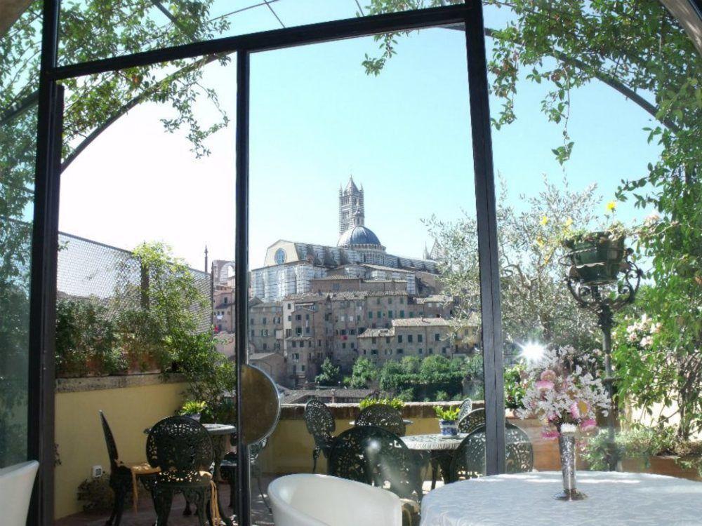 Bed and Breakfast Residenza D'Epoca Campo Regio Relais Siena Exterior foto
