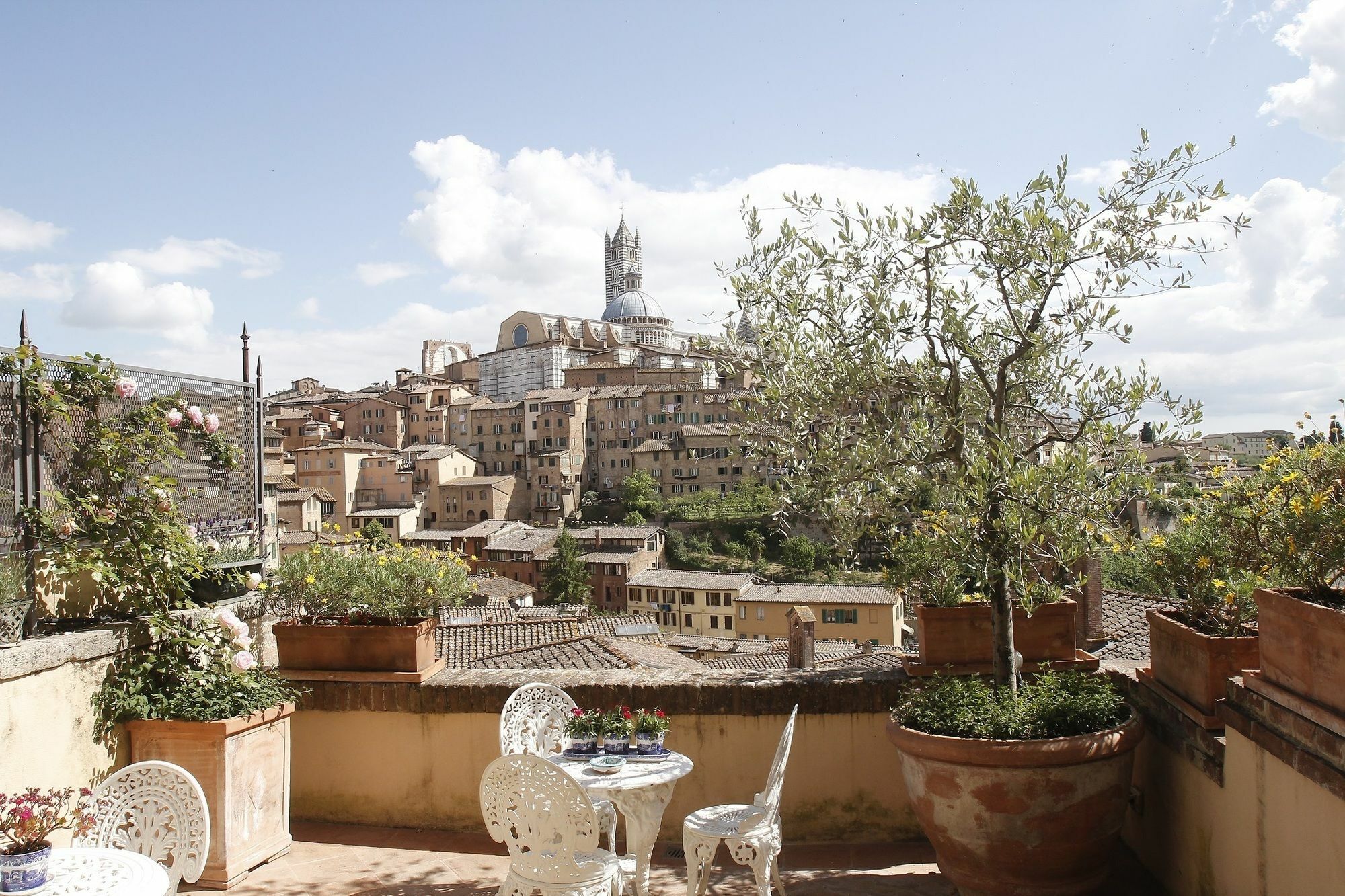 Bed and Breakfast Residenza D'Epoca Campo Regio Relais Siena Exterior foto